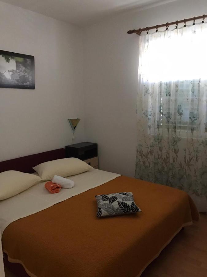 Apartman Covic Makarska Zewnętrze zdjęcie